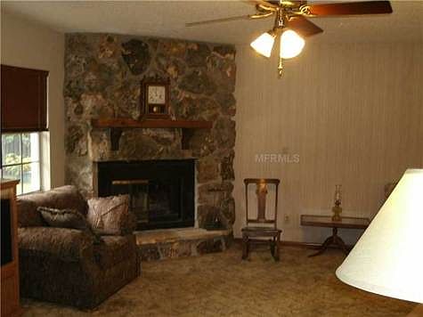 2nd image of 3010 Dupont St