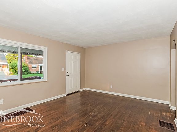 3rd image of 8353 Lyness Dr