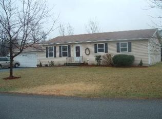 6 Elizabeth Dr, Tivoli, NY 12583