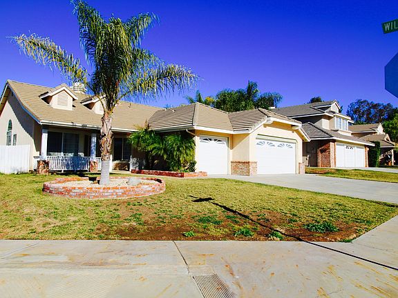 3rd image of 28170 Aspenwood Way