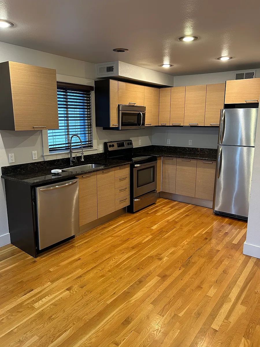 Building Photo - 2837 Vallejo St #202