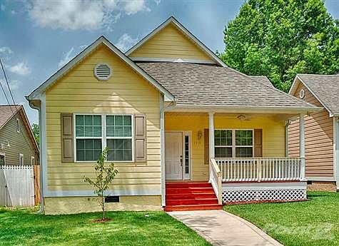 Wonderful home in Newson Fairview!