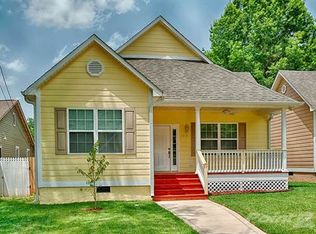 1519 Oshaughnessy Ave NE, Huntsville, AL 35801