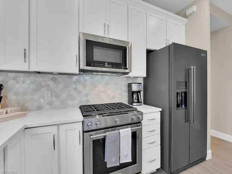11694 Canal Grande Dr — Photo 11