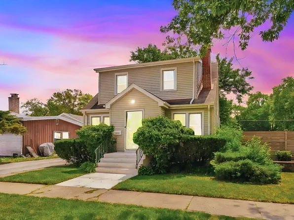2715 Orchard St, Blue Island, IL 60406