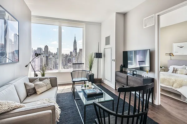 Rented by Lalezarian Properties | media 31