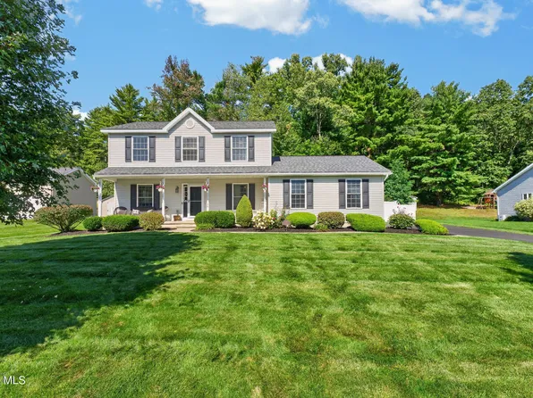 38 Kelly Lane, Halfmoon, NY 12065