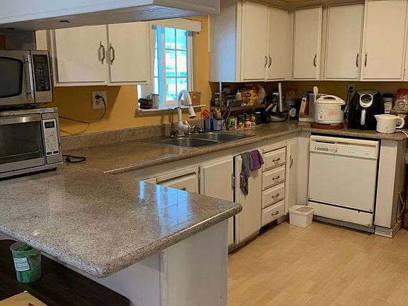 4th image of 510 Saddle Brook Dr #281