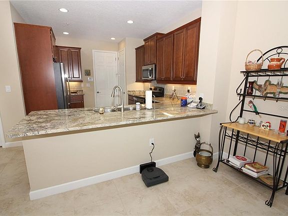 5th image of 1297 Bolton Pl