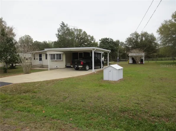 3641 SE 174th Ct, Ocklawaha, FL 32179