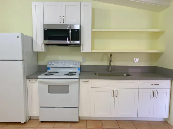 99-612 Honohina St #1, Aiea, HI 96701