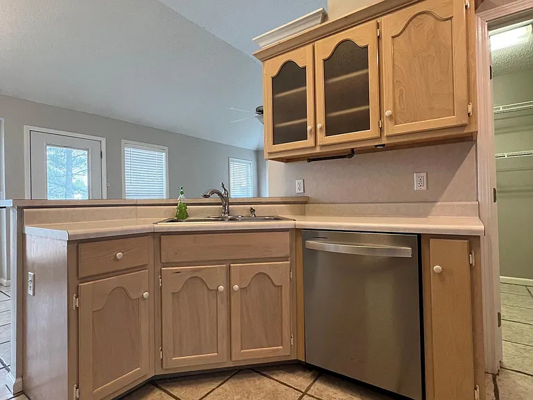 4001 Falliston Dr — Photo 51