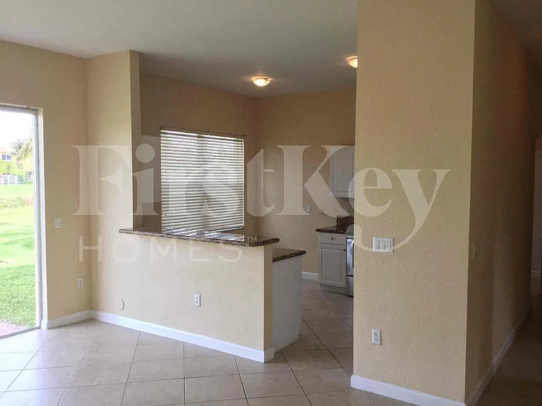 1485 NE 40th Rd — Photo 7