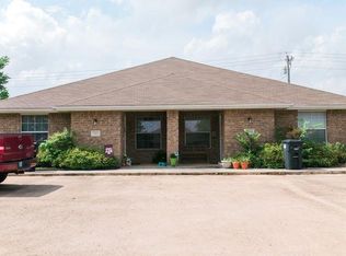 3702 Oldenburg Ln, College Station, TX 77845