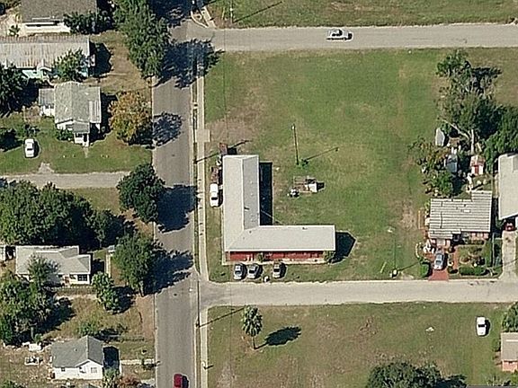 3rd image of 541 Washington Ave