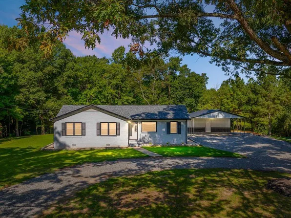 2539 Hampton Hall Rd, Callao, VA 22435