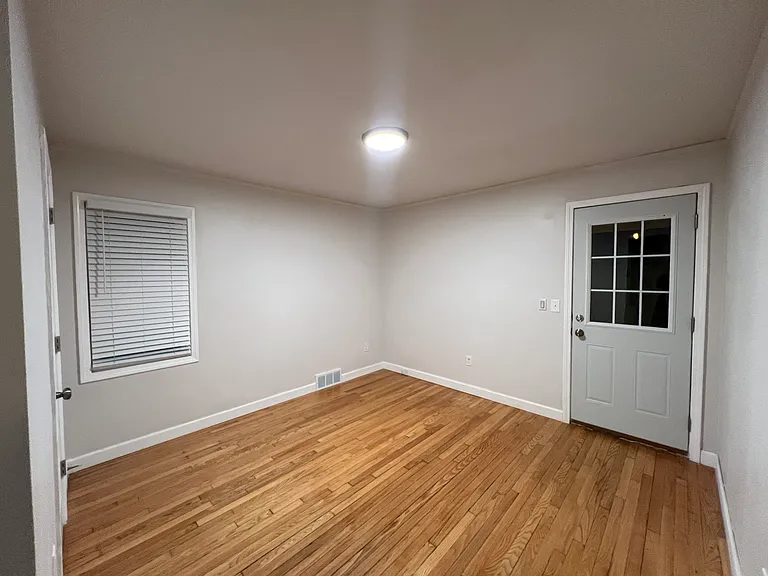52 Church Ave #4 — Photo 8
