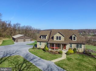 468 Basket Rd, Oley, PA 19547