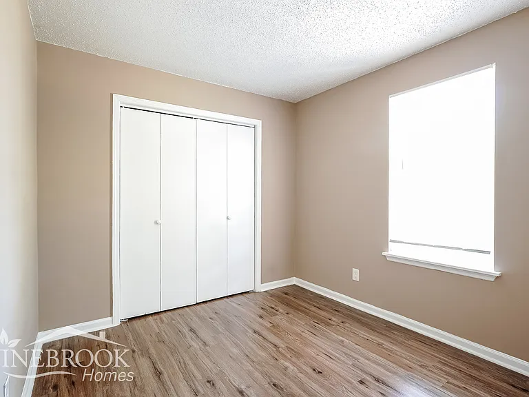 3716 Clayborn Dr — Photo 11