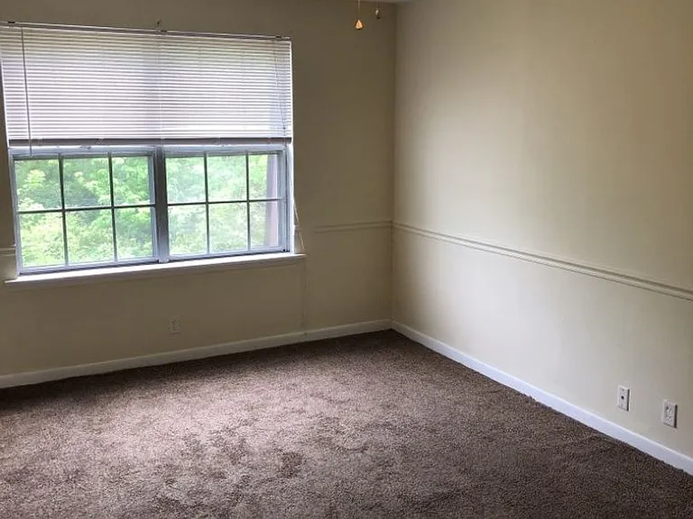 441 Harding Pl #A14 — Photo 23