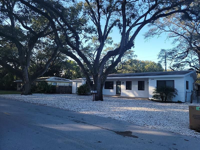 1st image of 1507 SW 32nd Ct
