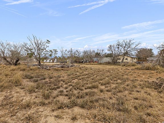 3rd image of 231 E 4th LOT 9