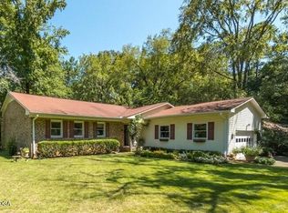 902 King Arthur Dr, Macon, GA 31220