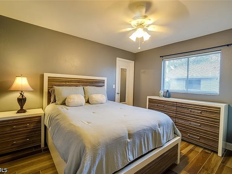 8831 Banyan Cove Cir — Photo 30