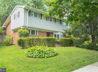 4618 Glasgow Dr, Rockville, MD 20853