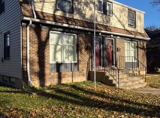 2644 S Linebarger Ter, Milwaukee, WI 53207