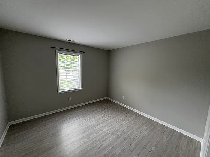 3713 Elizabeth Ave — Photo 8
