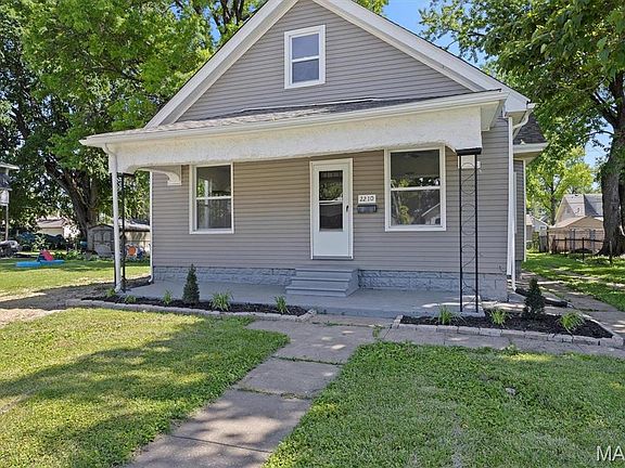 2nd image of 2210 E 24th St
