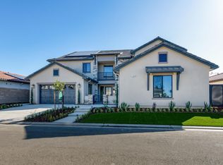 11610 N Range View Dr, Fresno, CA 93730