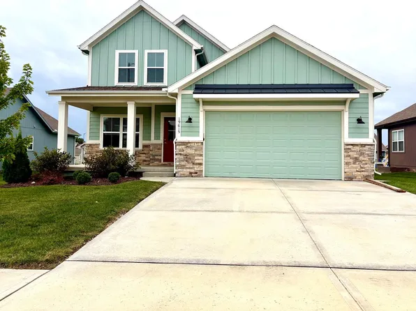 19615 199th Ter, Spring Hill, KS 66083