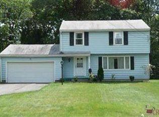 499 Liberty St, Liberty Township, OH 44505