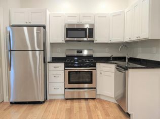 30 Cogswell Ave #3, Cambridge, MA 02140