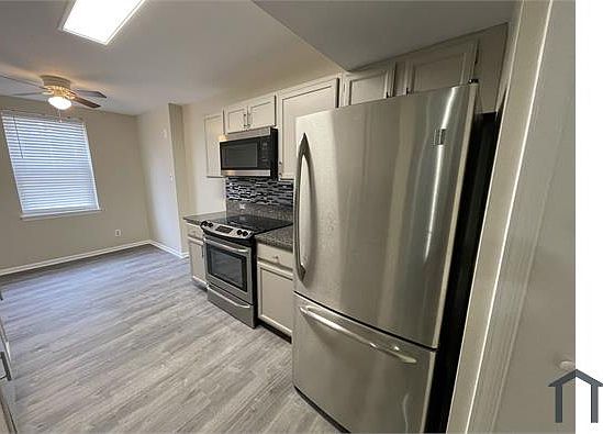 5th image of 20329 Beaconfield Ter APT 1