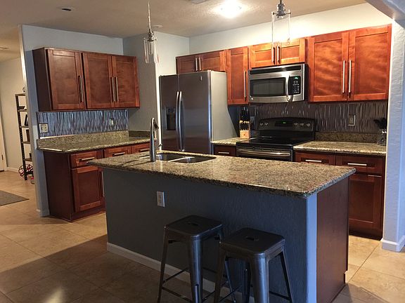 2nd image of 2912 E Villa Theresa Dr