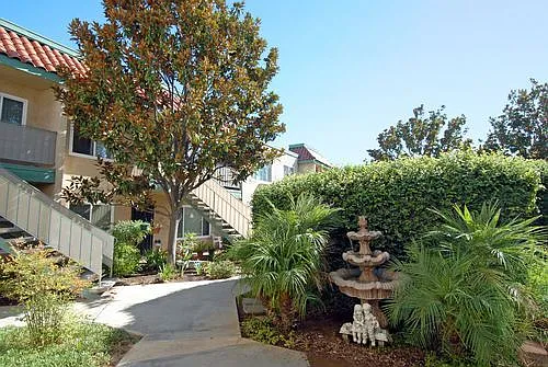 Landmark Gardens — Photo 26