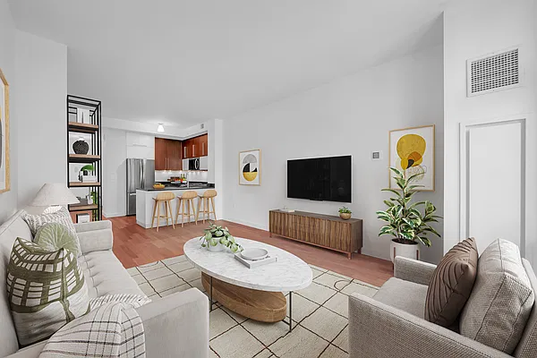 Living room, photo 2