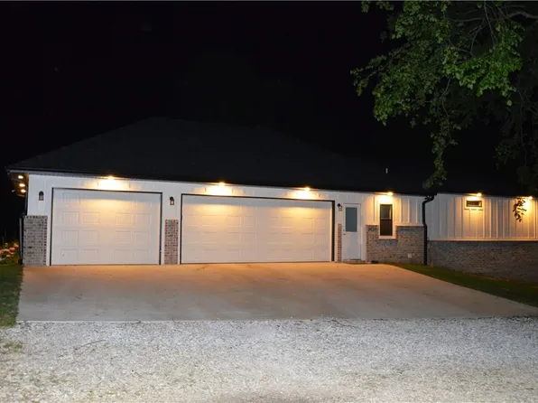 12585 Patton Rd, West Fork, AR 72774