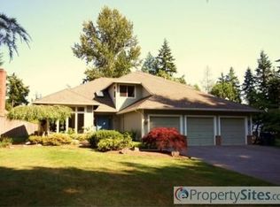 17609 NE 101st Ct, Redmond, WA 98052