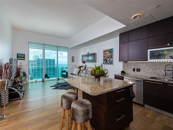 3rd image of 950 Brickell Bay Dr APT 5408