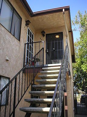 2nd image of 4473 McClintock St