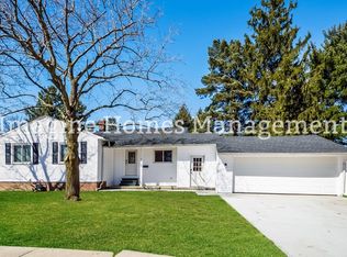 6641 Solon Blvd, Solon, OH 44139