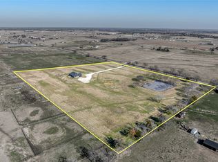 4047 Old Town Rd, Whitesboro, TX 76273