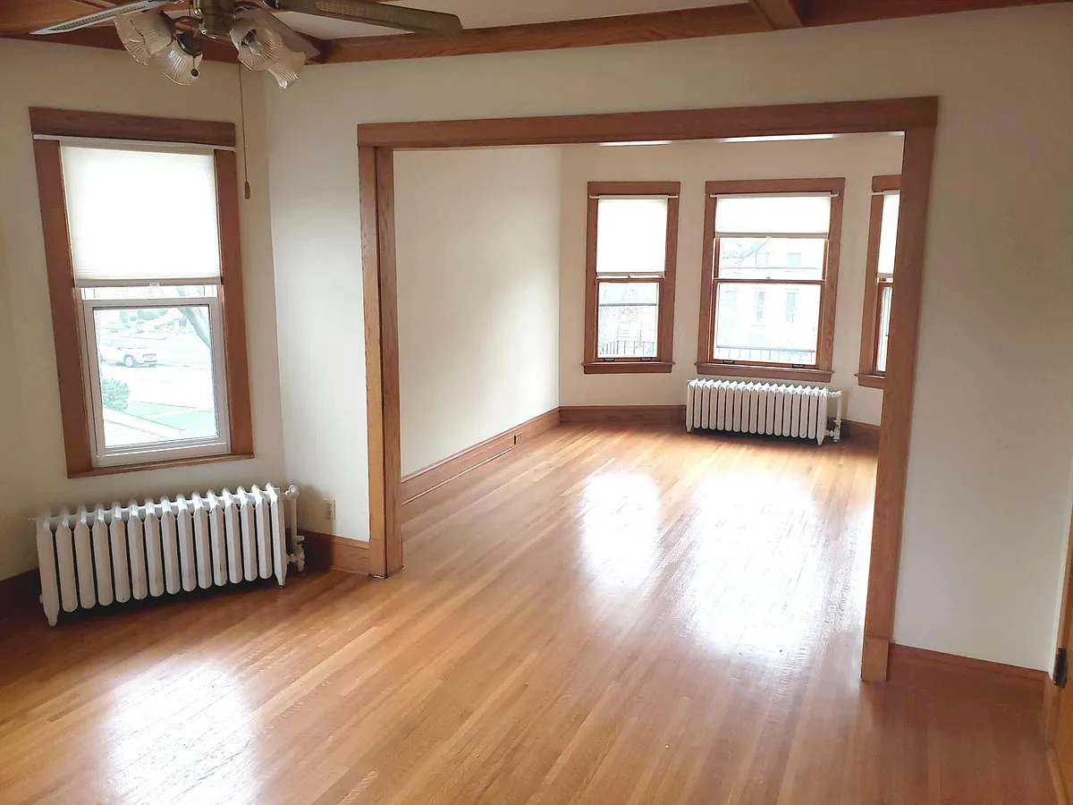 Building Photo - 3745 N Keeler Ave #2