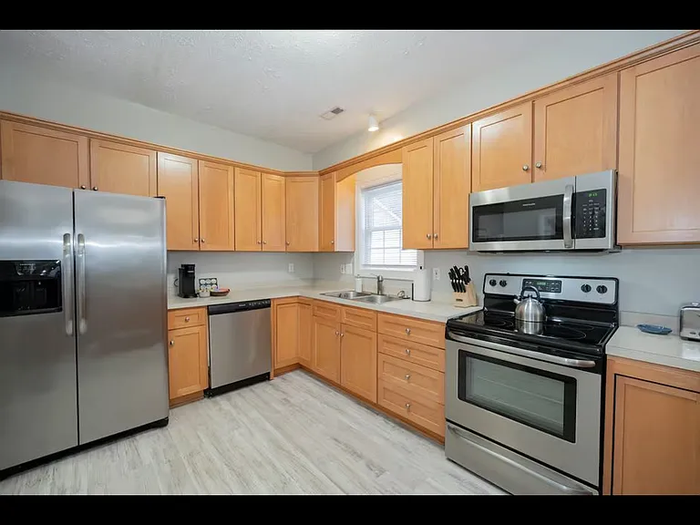 102 Wyndpark Cir — Photo 6