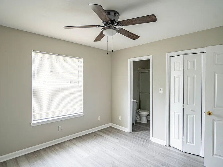 1318 Melvin St — Photo 20