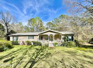 5933 Moseley Dixon Rd, Macon, GA 31220